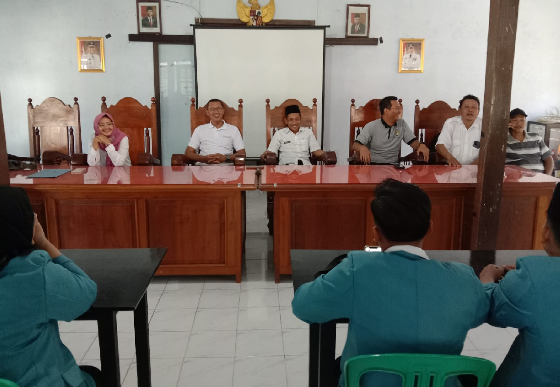Perkenalan dan Pemaparan Proker Mahasiswa KKN dari Universitas Alma Alta Yogyakarta